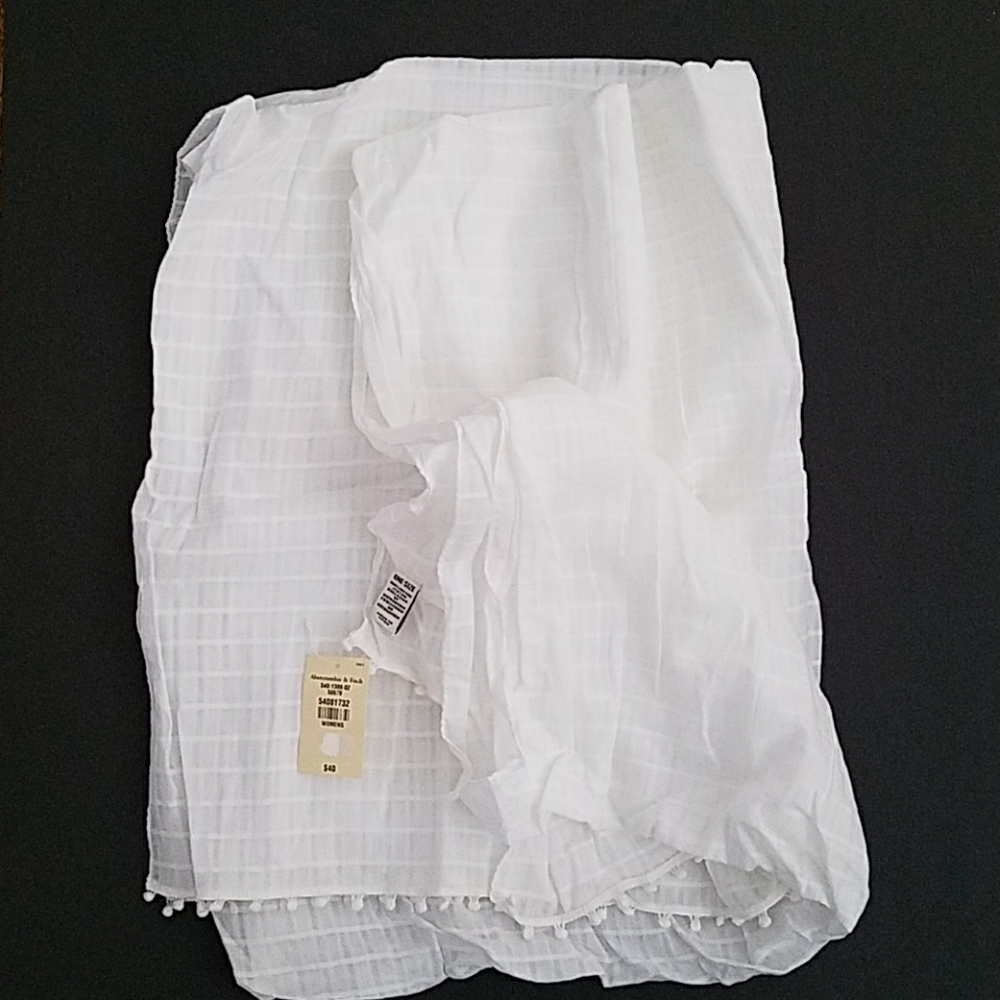 Abercrombie and Fitch scarf